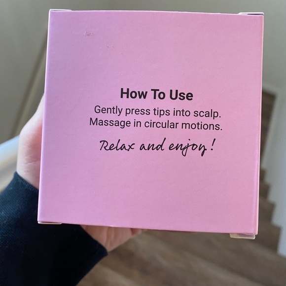 Beachwaver root therapy scalp massager NIB - Picture 5 of 8